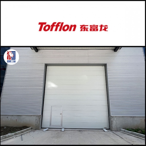 东富龙智能装备制造有限公司车间安装提升门