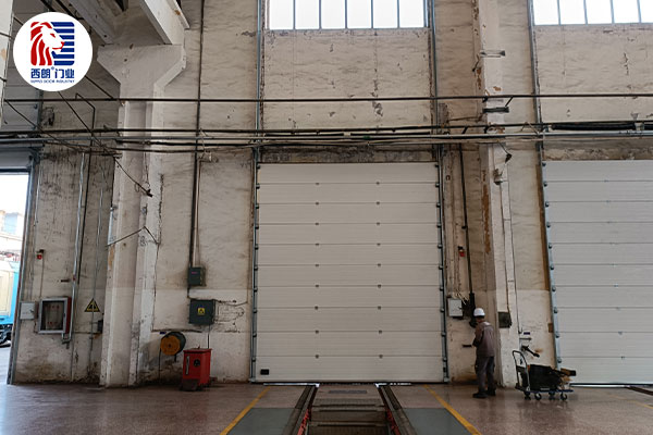 大秦铁路股份有限公司仓库安装提升门