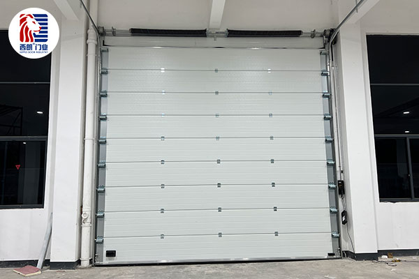 浙江翔鹰食品机械有限公司厂房安装提升门