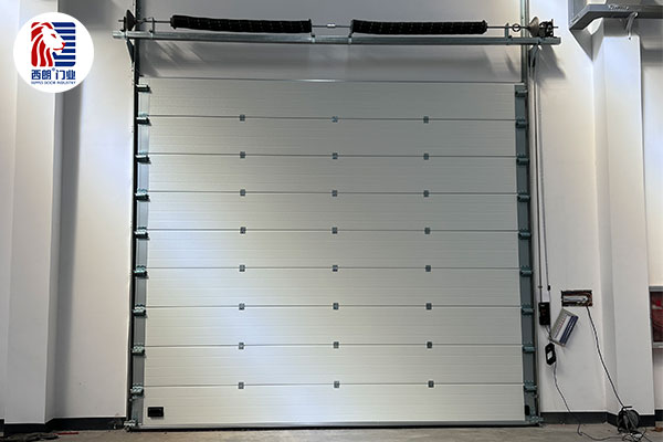 浙江翔鹰食品机械有限公司厂房安装提升门