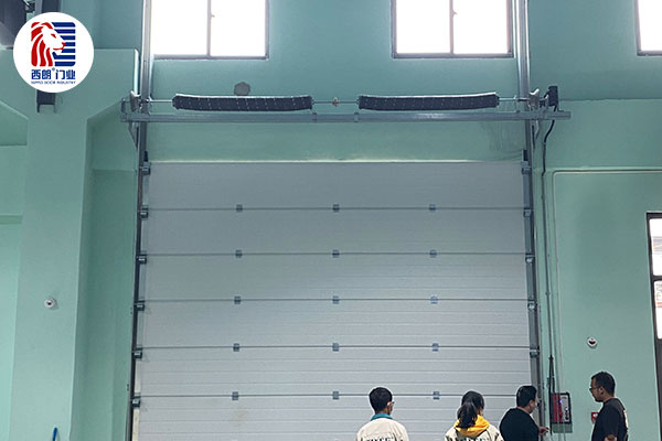 永谐科技(滁州)有限公司车间安装提升门