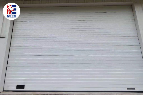 三门通顺铆钉有限公司车间安装了提升门