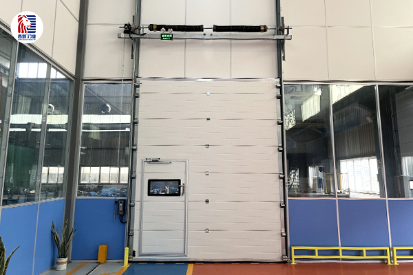西朗工业提升门