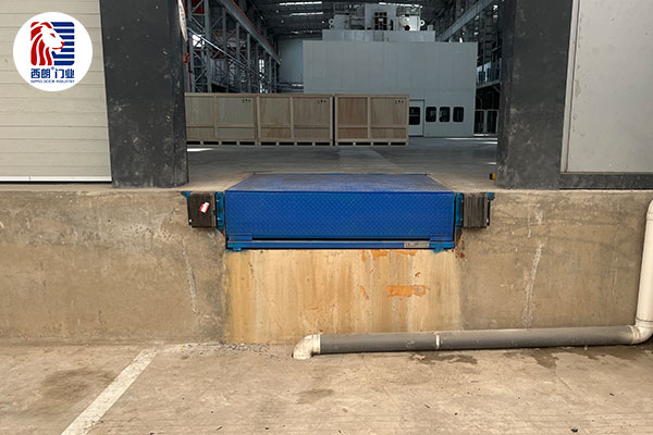 西朗液压升降平台